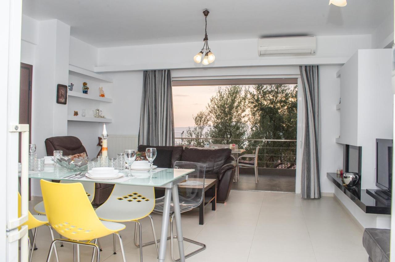 Nina'S Villa, Cosy Seaview Retreat Verga Kalamata Eksteriør billede