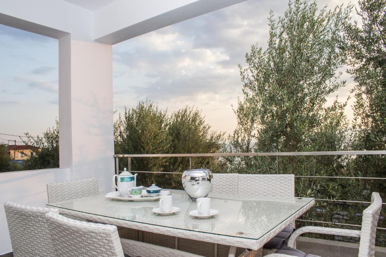 Nina'S Villa, Cosy Seaview Retreat Verga Kalamata Eksteriør billede